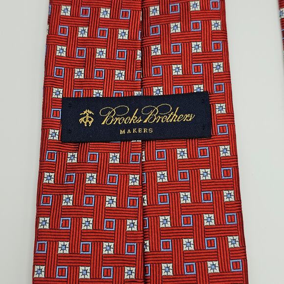 Brooks Brothers Makers USA Made Red White Blue Geometric Jacquard Silk Tie 58.5" - Picture 4 of 6